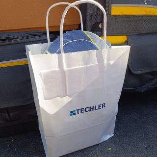 Zhodou okolností sme dnes jednu z objednávok doručili osobne 🙂 Jedná sa o sadu na leštenie hliníka, konkrétne pri...